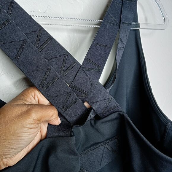 ALALA Eclipse Black Sports Bra - Picture 4 of 5